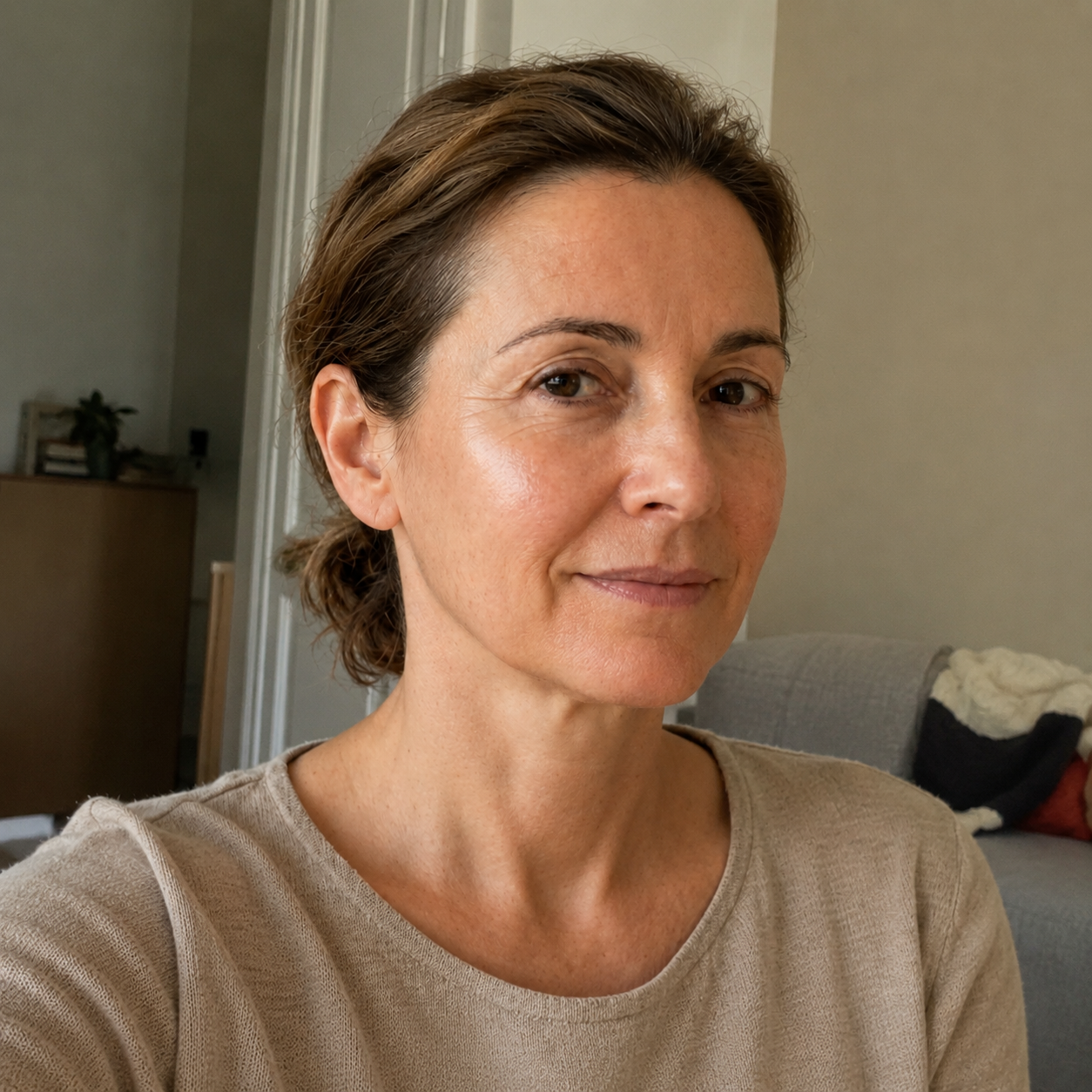 <em>Ana Belén</em>